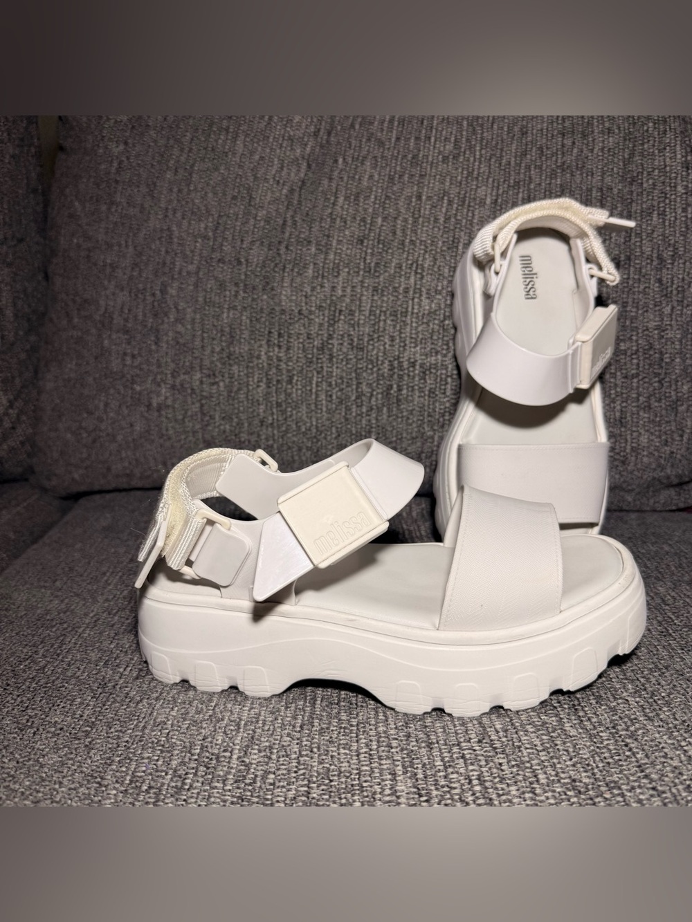 Melissa Kick Off Platform Sandals white bubble gum scented PVC Women’s size 6